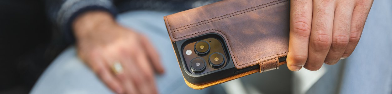 Apple iPhone 16 Pro Max Cases