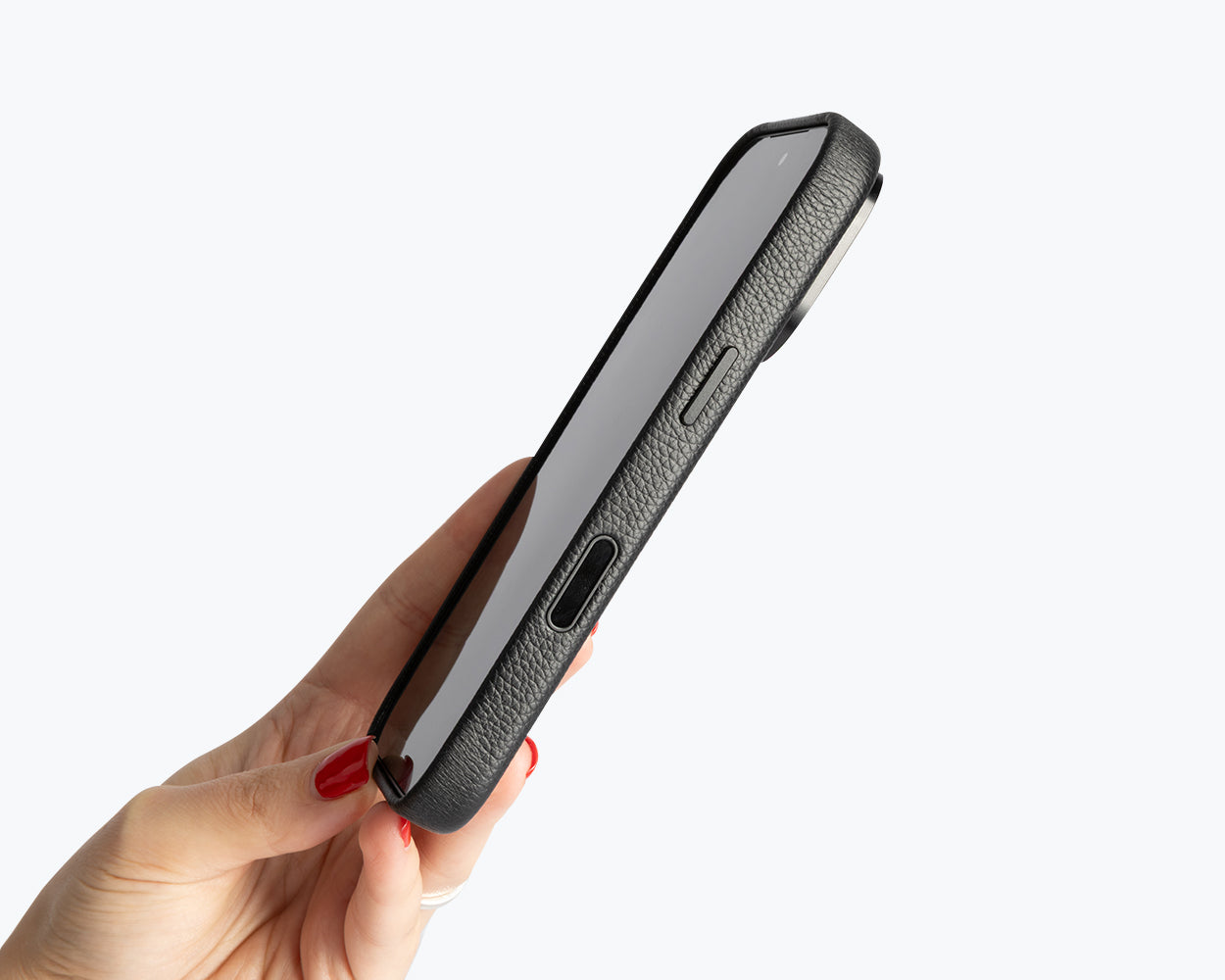 Apple iPhone 17 Pro - Metro Slim Leather Phone Case