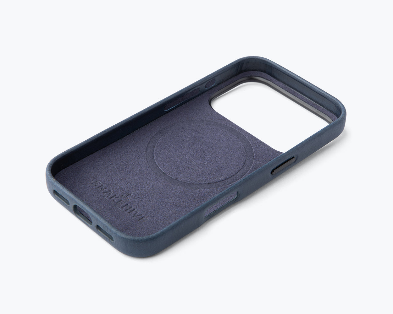 Apple iPhone 17 Pro - Metro Slim Leather Phone Case