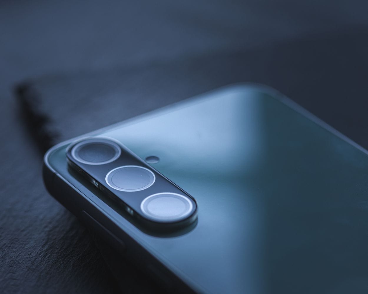 Glass Camera Lens Protector Samsung Galaxy S24 Plus - Snakehive UK