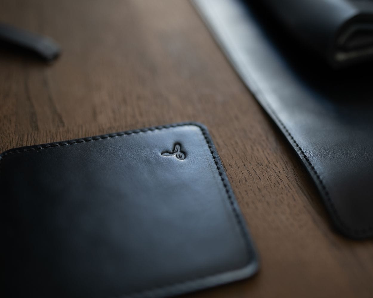 Metro Leather Coaster - Snakehive UK