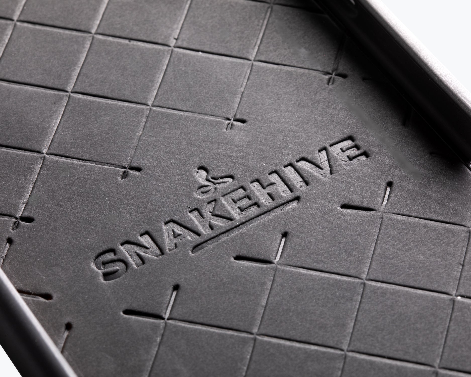 Apple iPhone 16 Plus - Metro Leather Phone Case