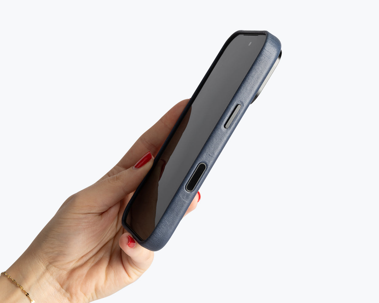 Apple iPhone 17 Pro - Metro Slim Leather Phone Case