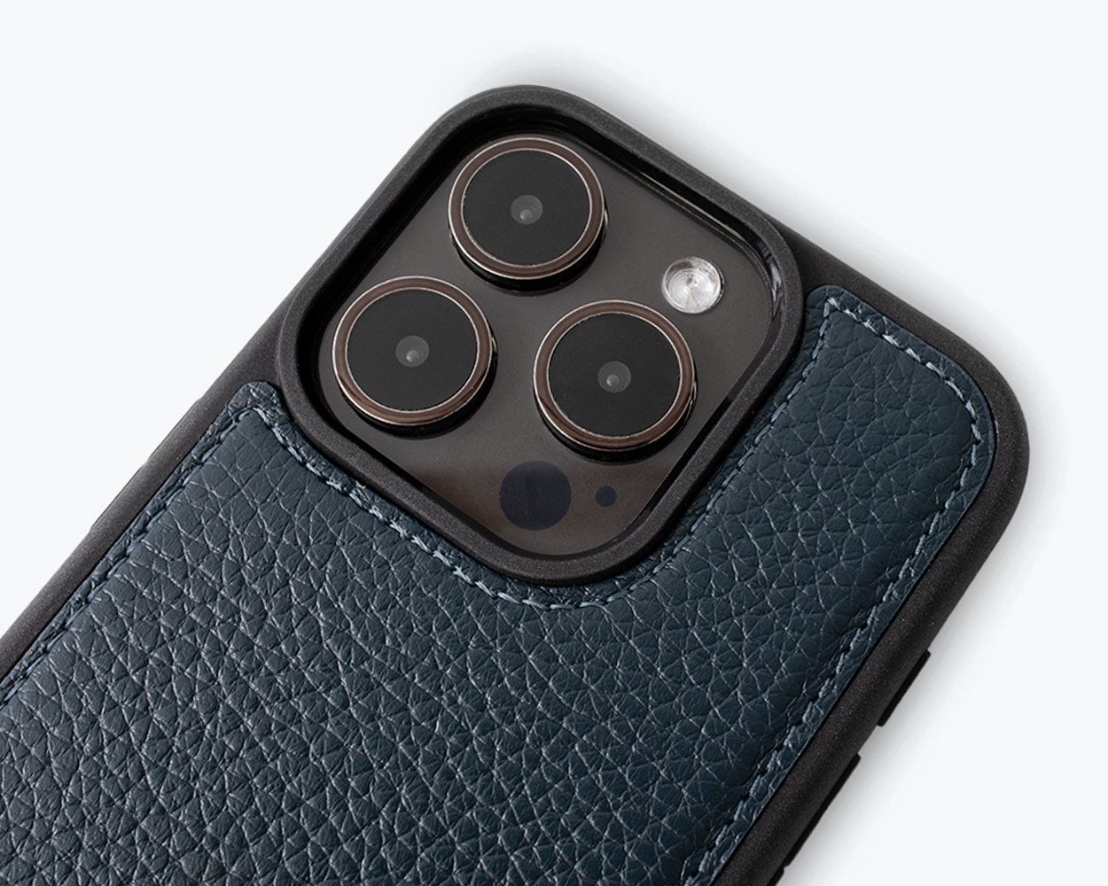 Apple Iphone 15 Pro Metro Leather Case - Snakehive UK