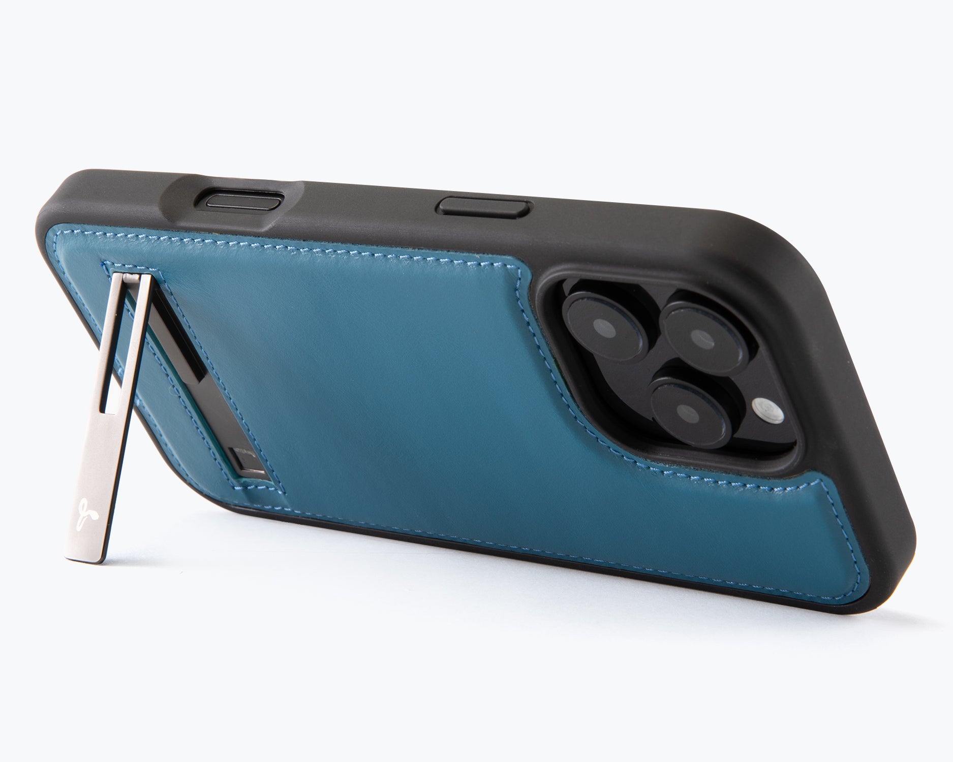 Apple iPhone 16 Pro Max - Metro Leather Phone Case