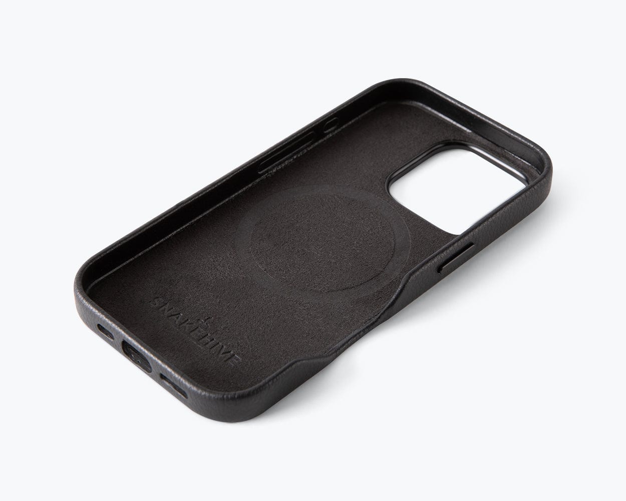 Apple iPhone 16 Pro Max - Metro Slim Leather Phone Case