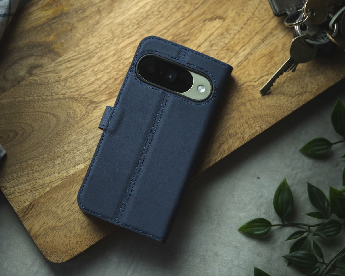 Google Pixel 10 - Vintage Leather Wallet Phone Case